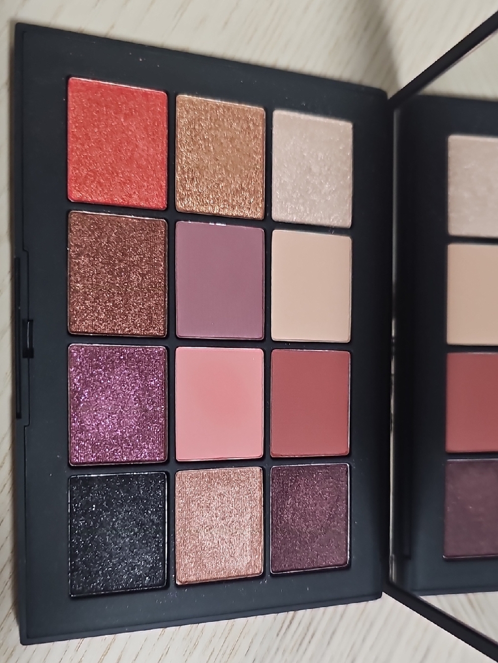 NARS Eyeshadow Palette — Coral, Rose, Plum & Bronze Mix